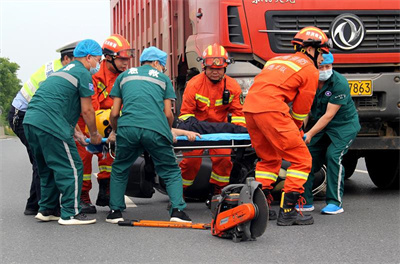 安龙沛县道路救援